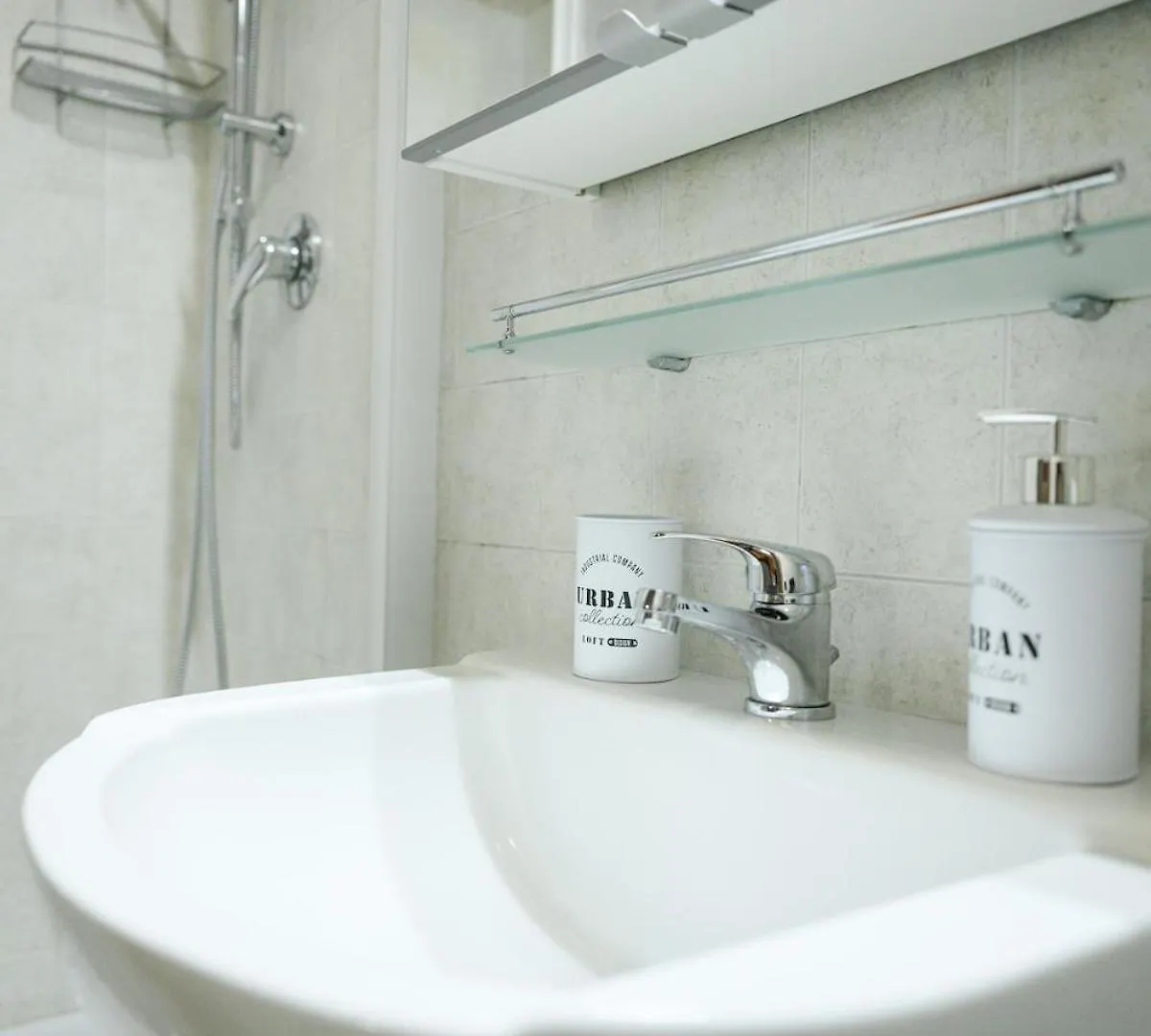 Zizi House Apartment Rome