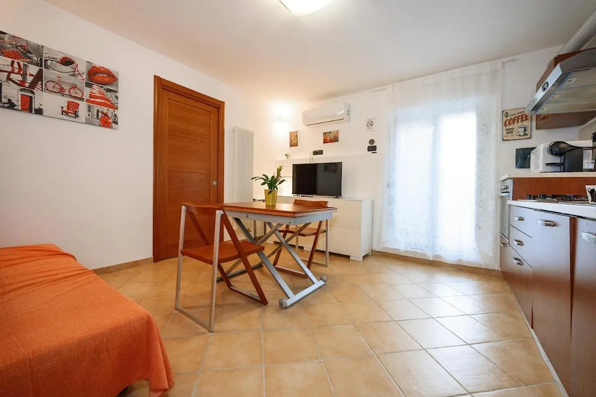 Zizi House Apartment Rome Italy